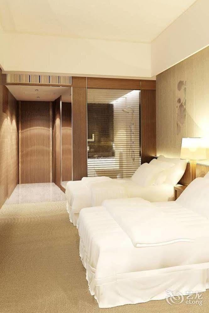 Fortune Century Hotel Zhuhai Extérieur photo