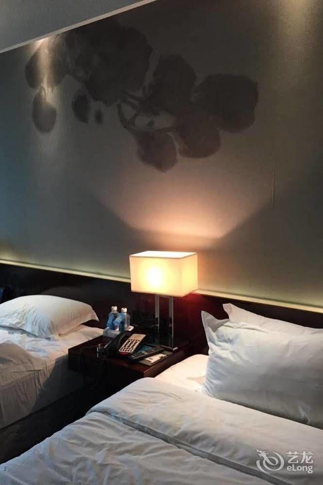 Fortune Century Hotel Zhuhai Extérieur photo